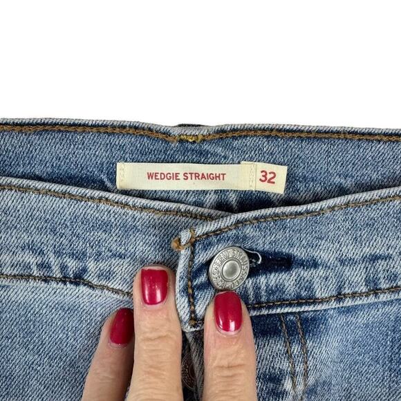 Levi's Women's Size 32 Wedgie Straight Fit Jeans Bridge of Belflower 100% Cotton - Picture 11 of 16
